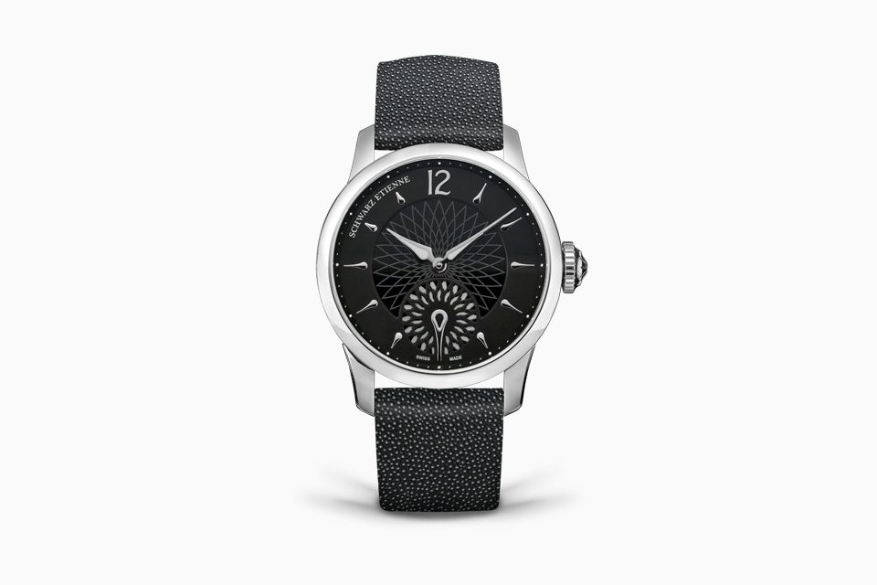 schwarz-watch-16